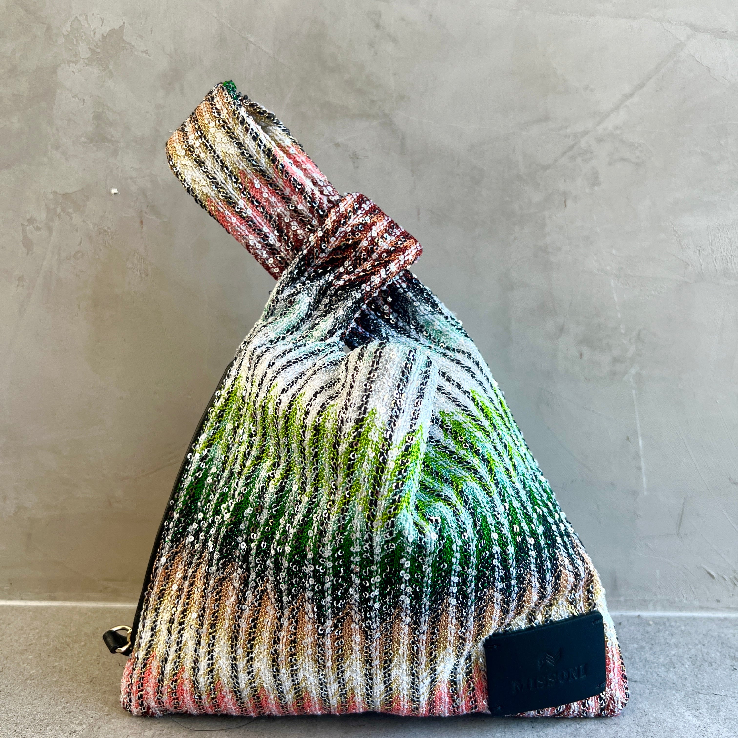 58480ACB-DEFB-4BD7-8BC6- 58480ACB-DEFB-4BD7-8BC6-