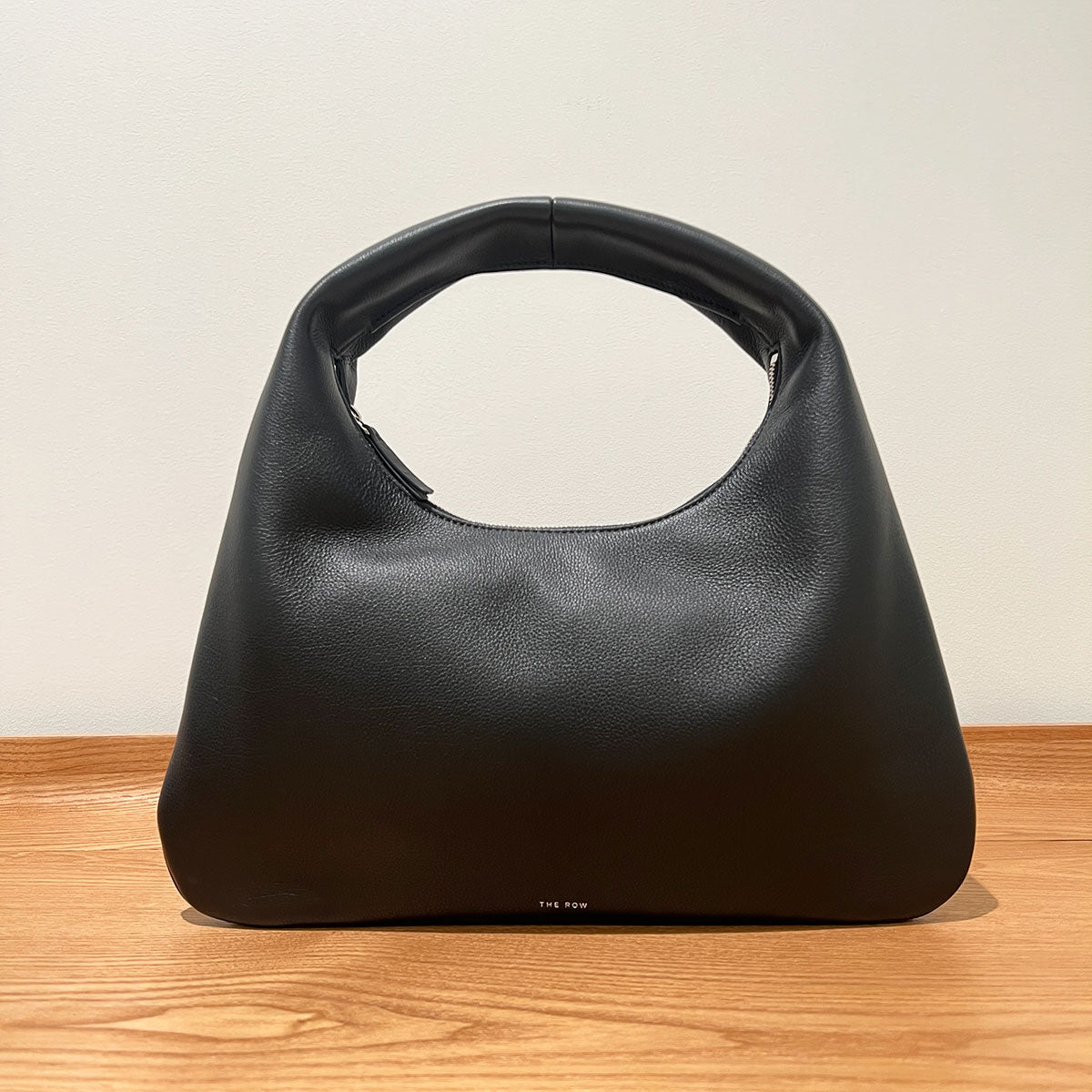 Small Everyday Shoulder Bag, Grained, Black