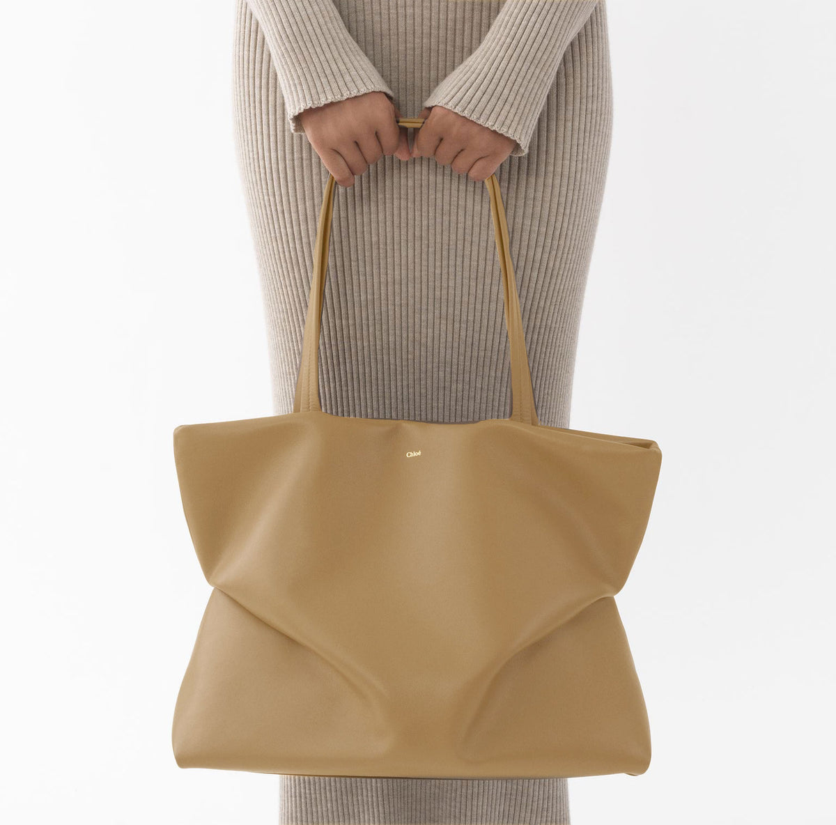 Judy East West Tote Soft Tan