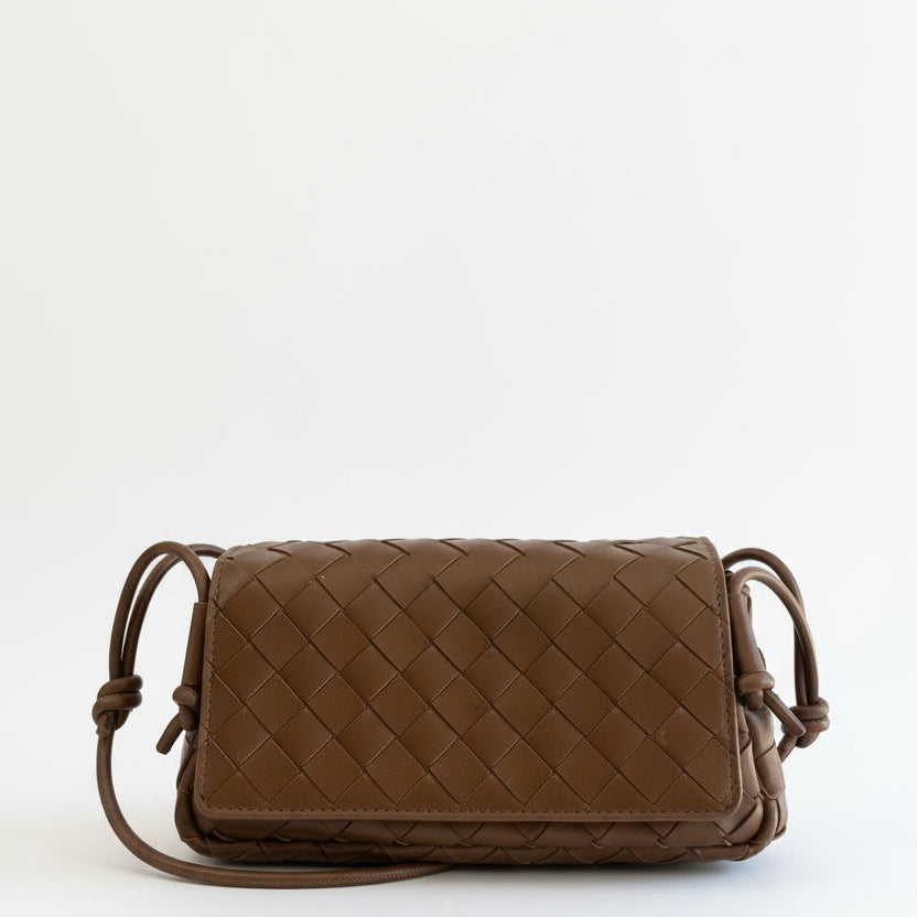 Bottega Veneta Notturno Flap, Nocciola – CULTSTATUS