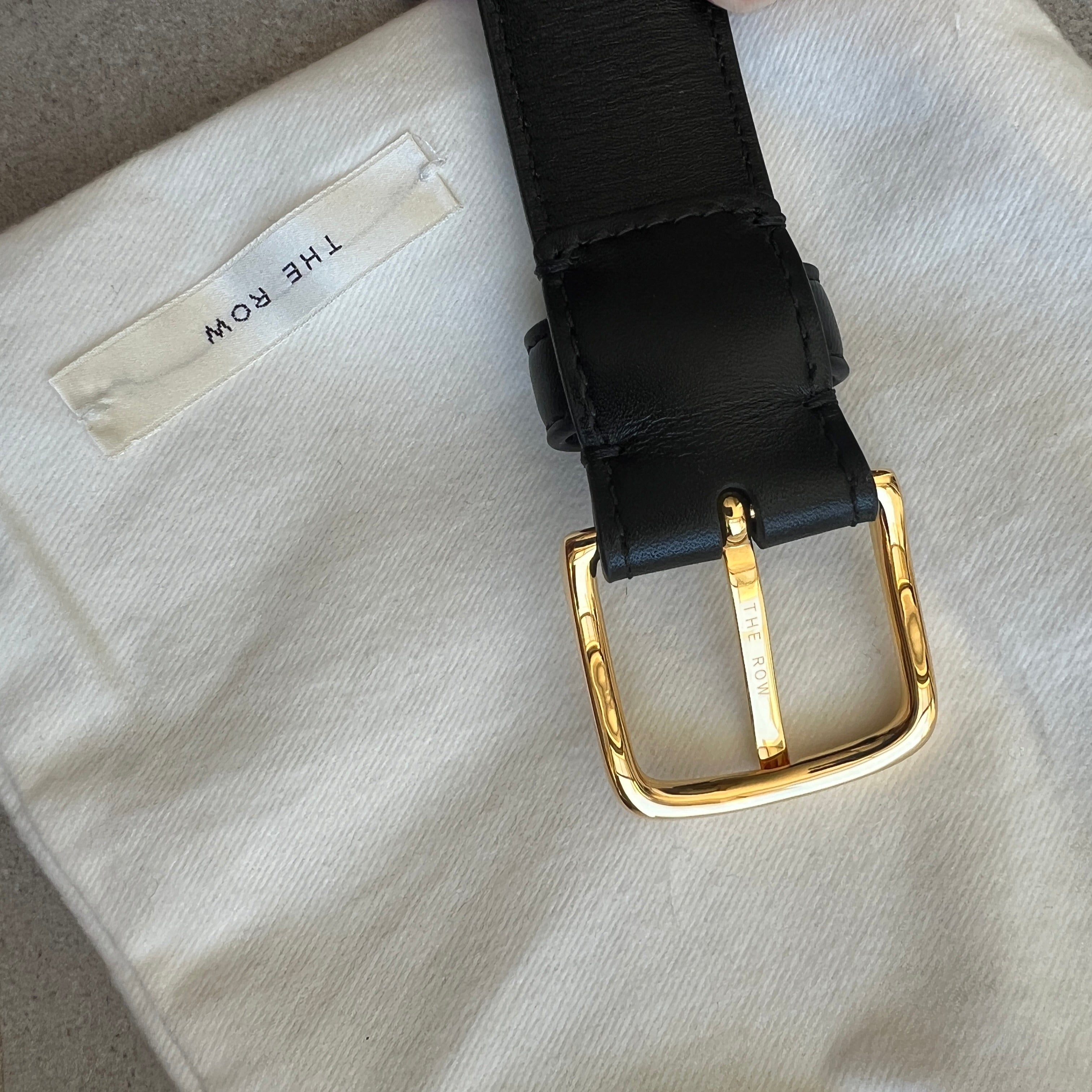 The Row Classic Belt, Black (G) – CULTSTATUS