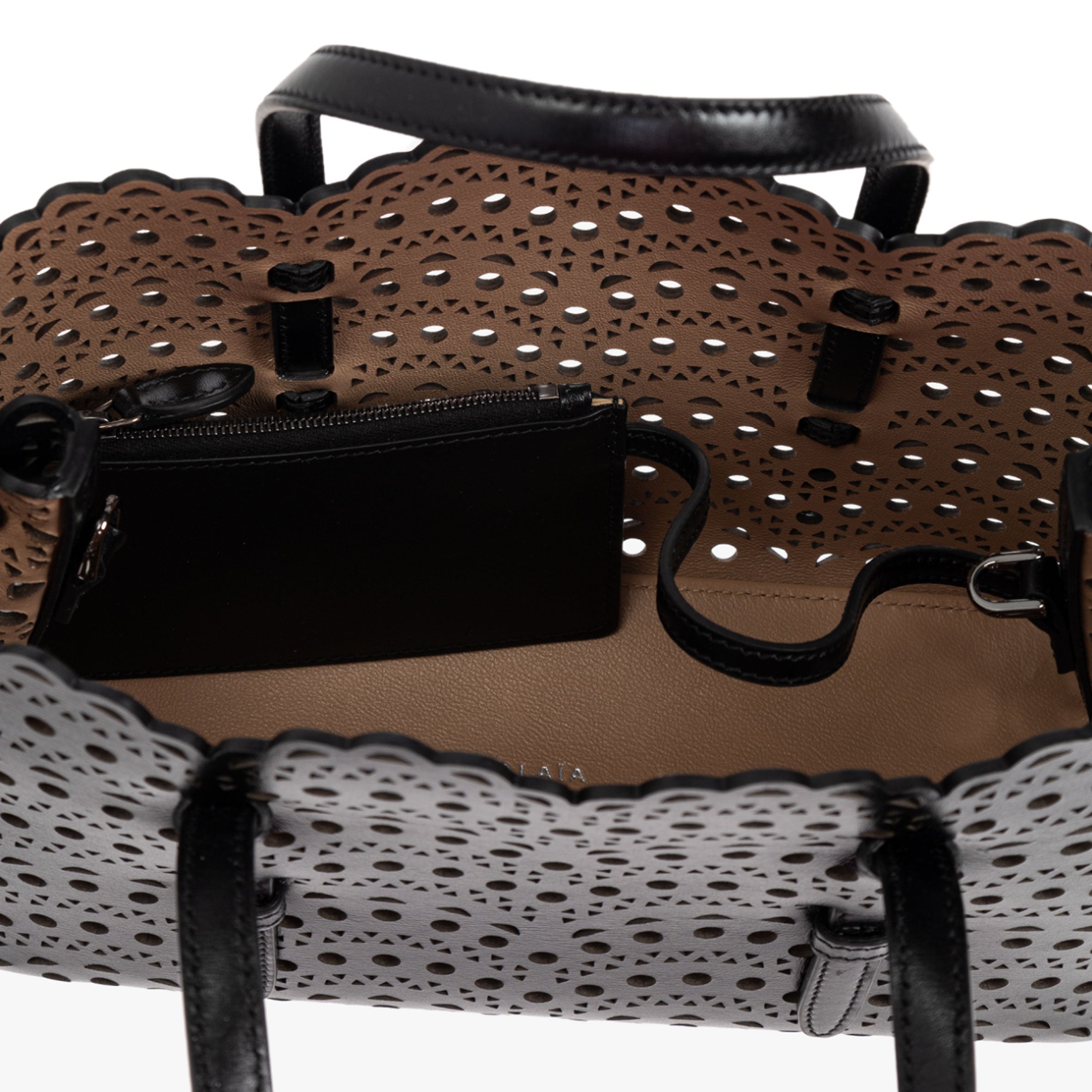 ALAIA Mina 25 E/W Vienne Calfskin, Black – CULTSTATUS