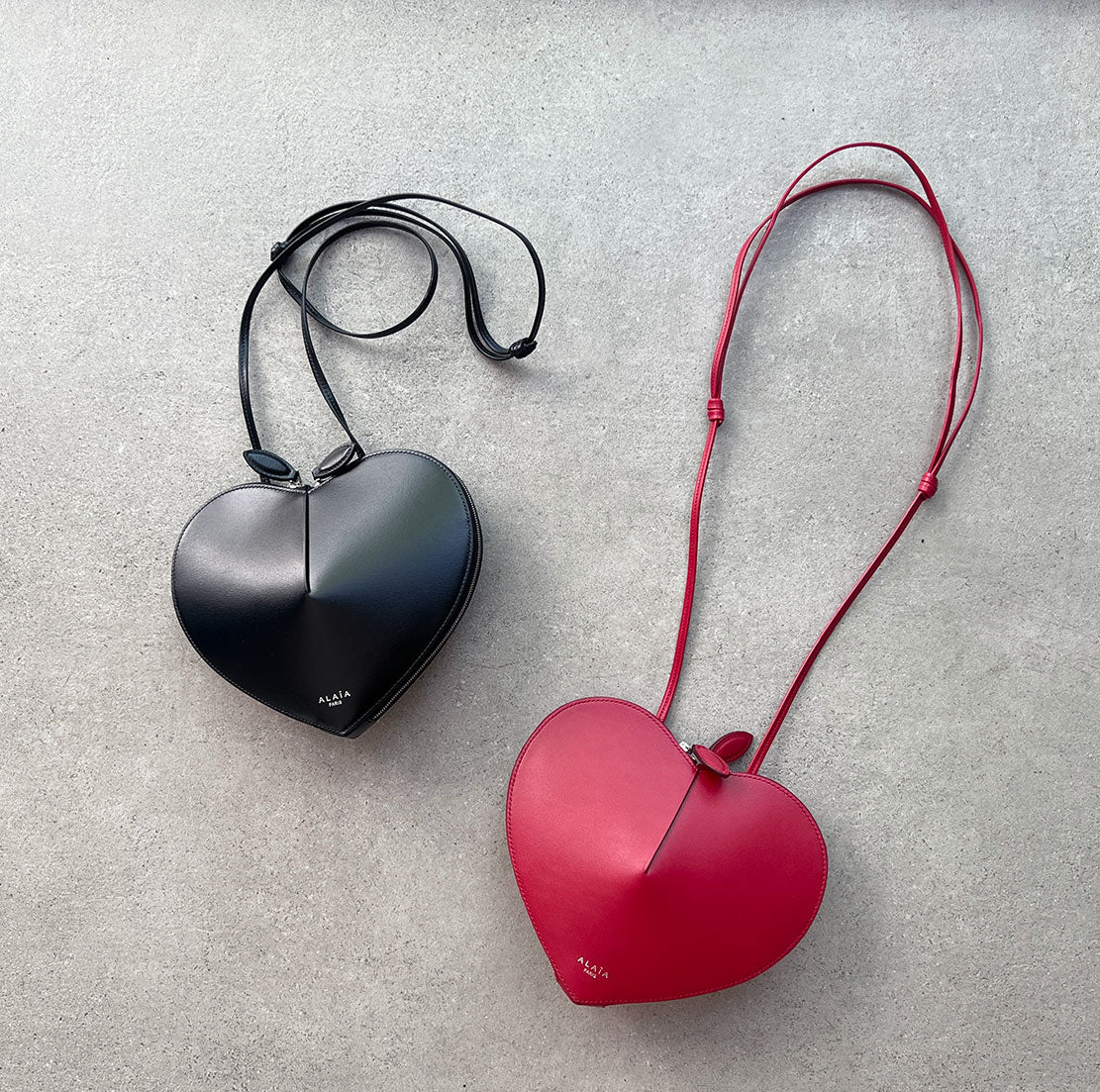 ALAIA Le Cœur Bag, Black Calfskin – CULTSTATUS ALAIA Le Cœur Bag, Black Calfskin – CULTSTATUS