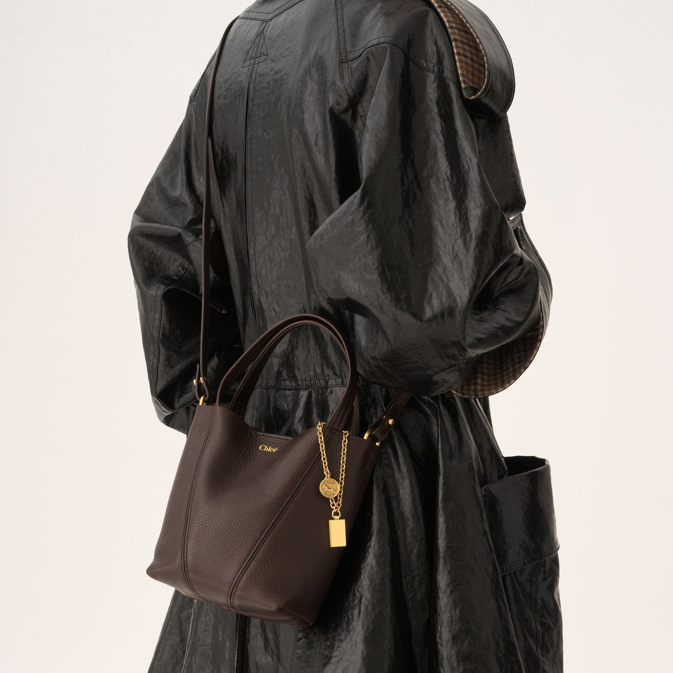 Chloe Small Spin, Kohl Brown – CULTSTATUS