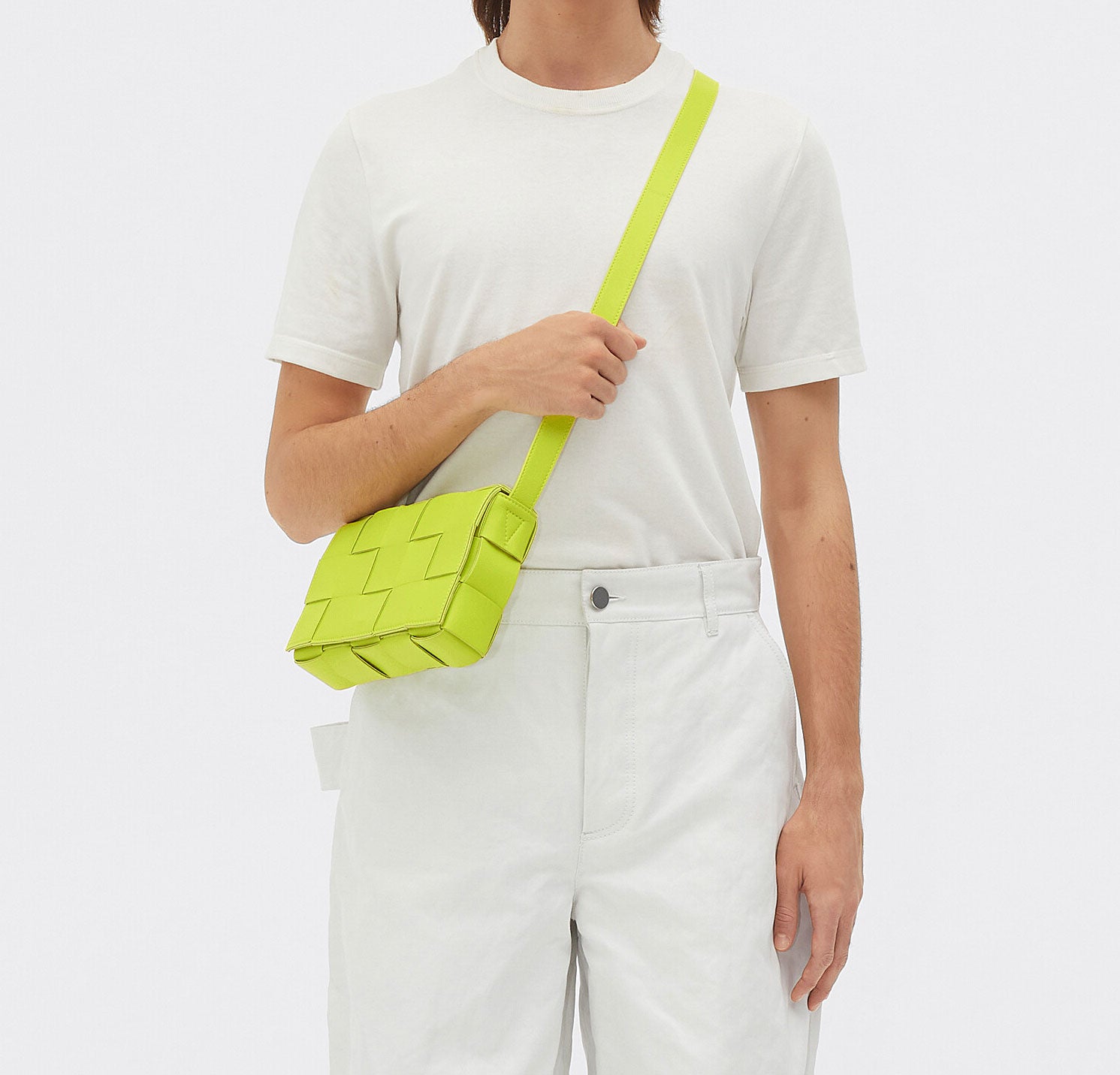 BOTTEGA VENETA アシッドキウイ ケース Bottega Veneta - Turn Intrecciato Pouch in Acid Kiwi